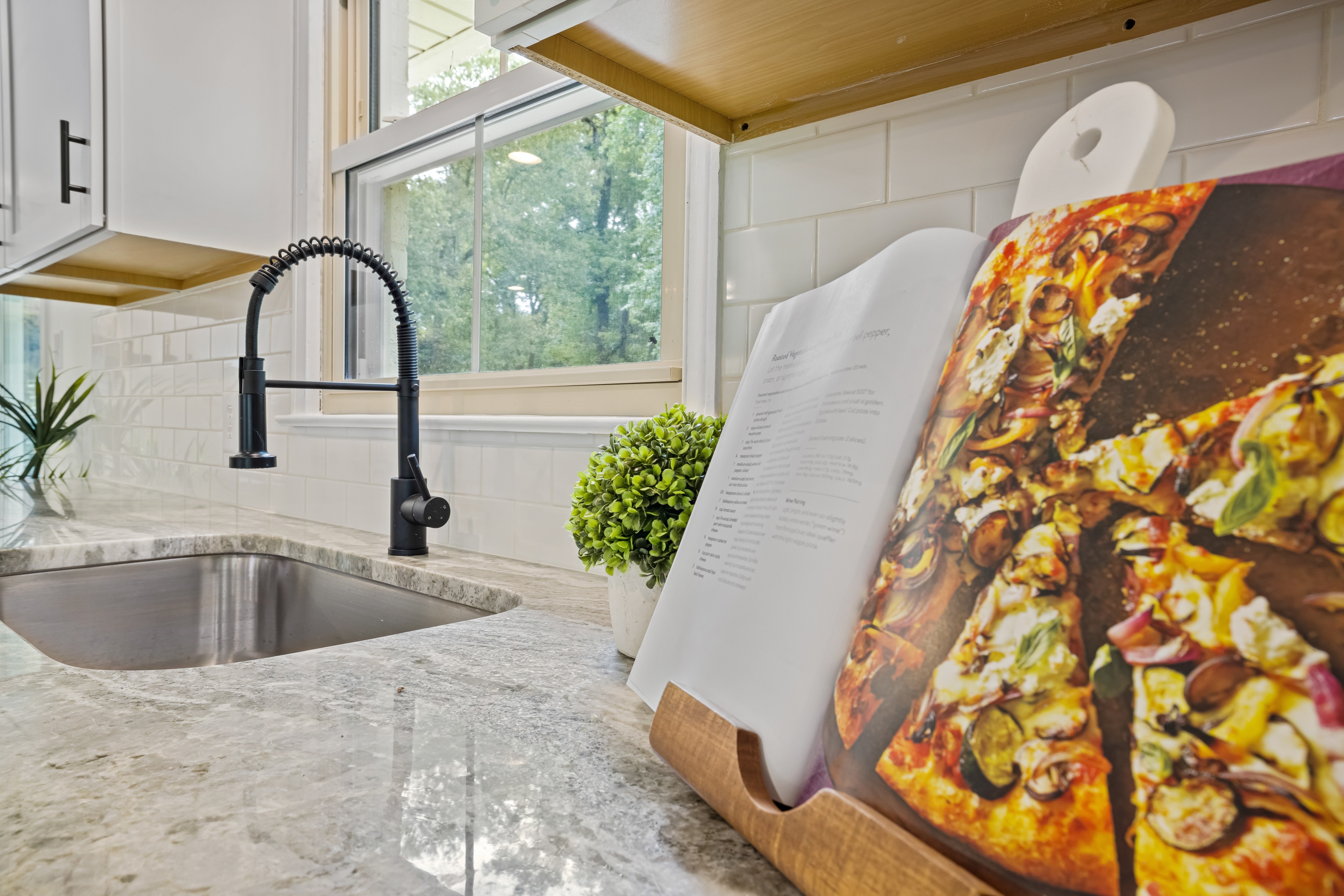 
How to Prevent Stains on Marble Countertops According to Your Denver Natural Stone Supplier